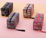 حقيبة مكياج بتصميم قديم - مربع