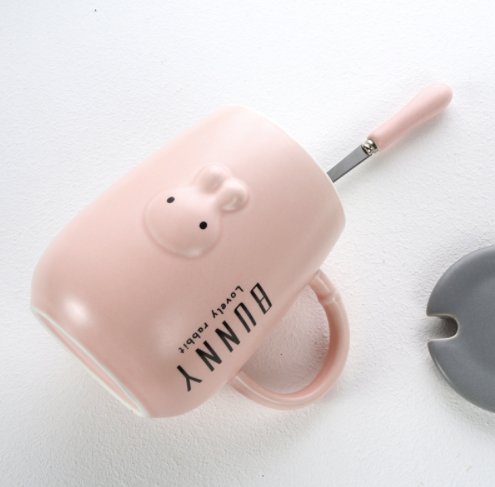 كوب سيراميك: الأرنب