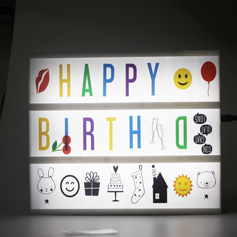 سينما بوكس مع الأحرف