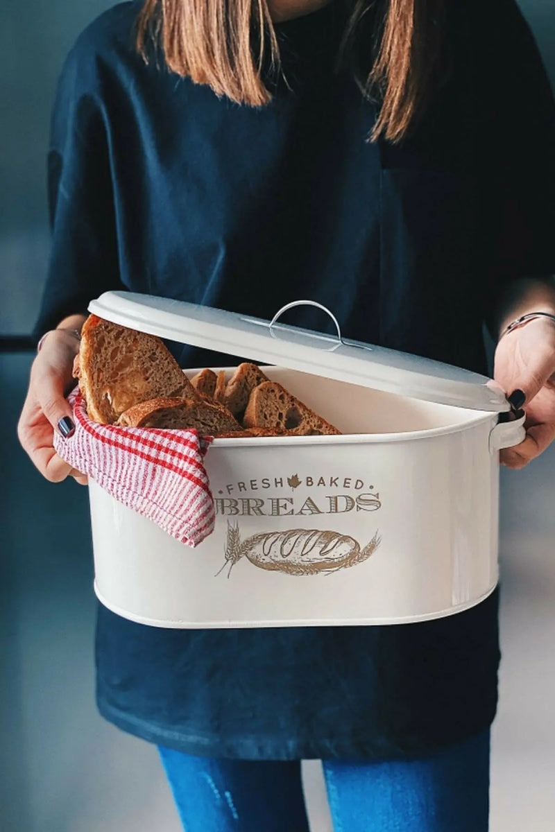 صندوق الخبز المعدني