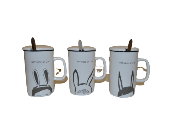 كوب سيراميك: الأرنب الكرتوني