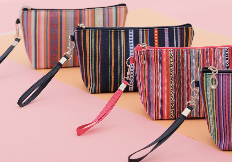 حقيبة مكياج بتصميم قديم