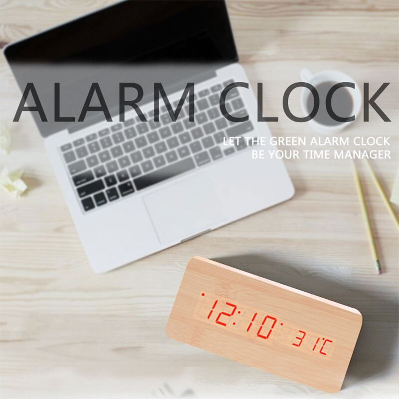 ساعة رقمية خشبية مع شاحن لا سلكي