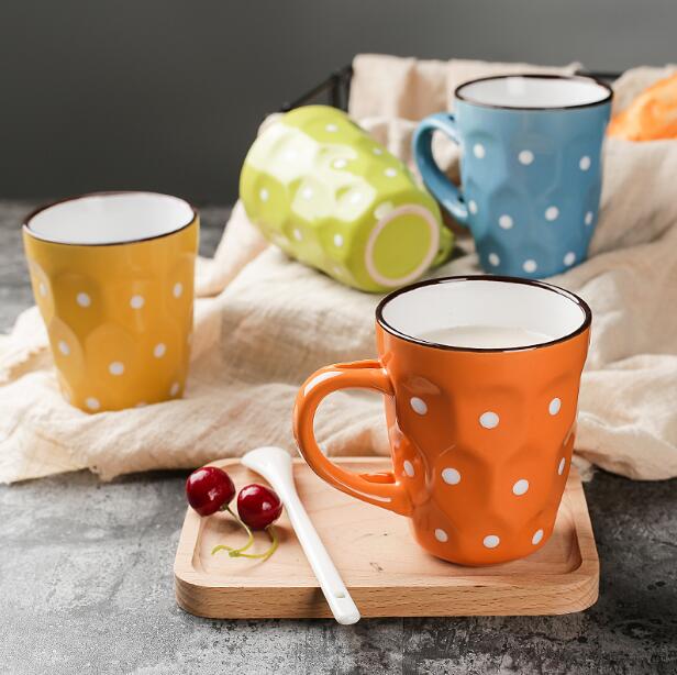 طقم (٣) آكواب: منقْط